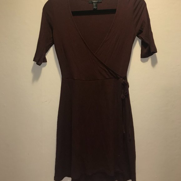 Forever 21 Faux Wrap Dress - Picture 1 of 5